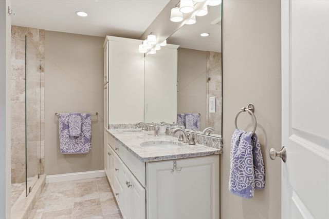 46 Hayden Lane, Bedford, MA 01730