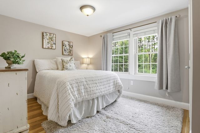 46 Hayden Lane, Bedford, MA 01730