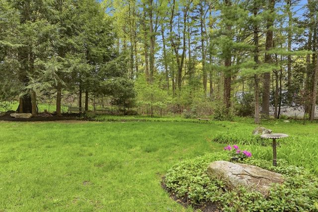 46 Hayden Lane, Bedford, MA 01730