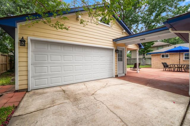 27225 Orth Lane, Conroe, TX 77385
