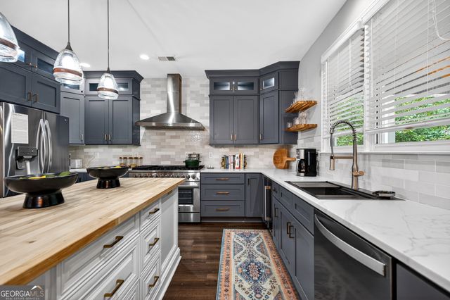 2898 Paces Farm Court SW, Marietta, GA 30064