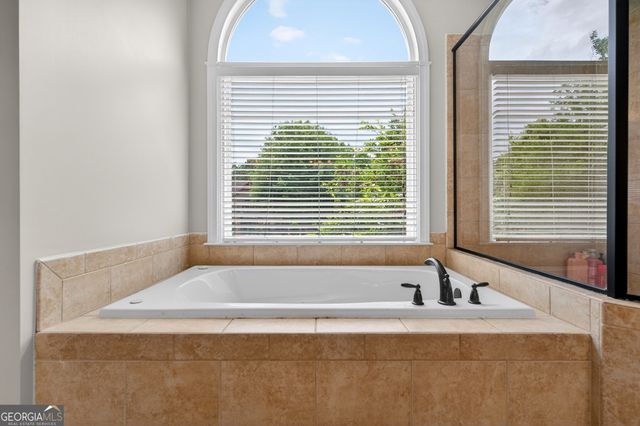 2898 Paces Farm Court SW, Marietta, GA 30064