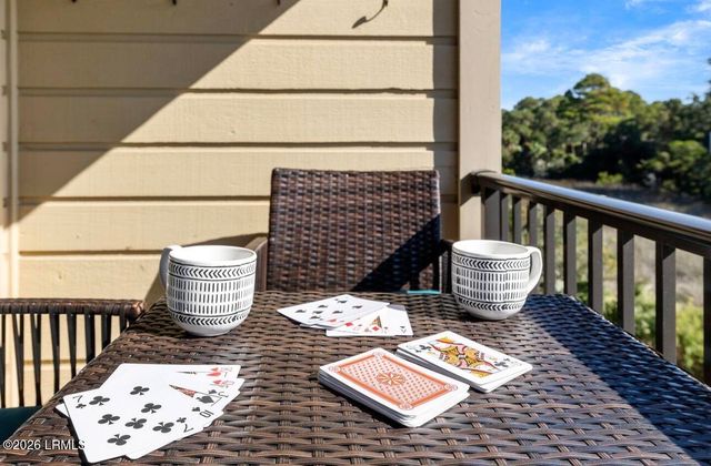 40 Folly Field Rd Apt C229, Hilton Head Island, SC 29928