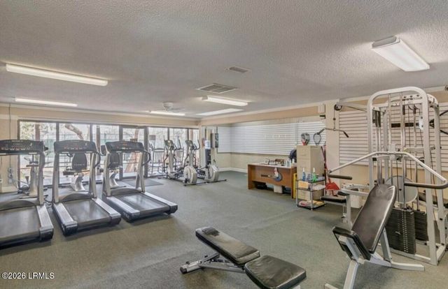 40 Folly Field Rd Apt C229, Hilton Head Island, SC 29928