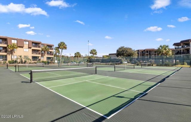 40 Folly Field Rd Apt C229, Hilton Head Island, SC 29928