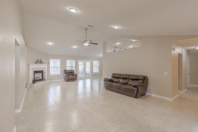 1230 Grand Ridge Circle, Gulf Breeze, FL 32563