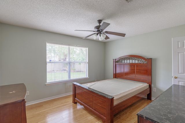 1230 Grand Ridge Circle, Gulf Breeze, FL 32563