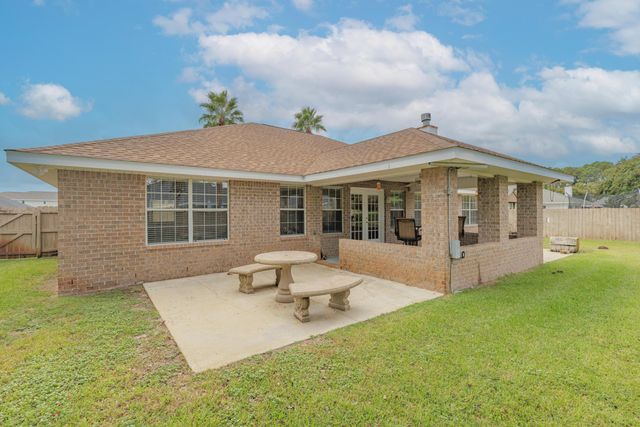 1230 Grand Ridge Circle, Gulf Breeze, FL 32563