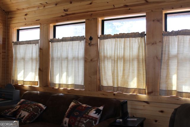 78 Campfire Drive, Cleveland, GA 30528