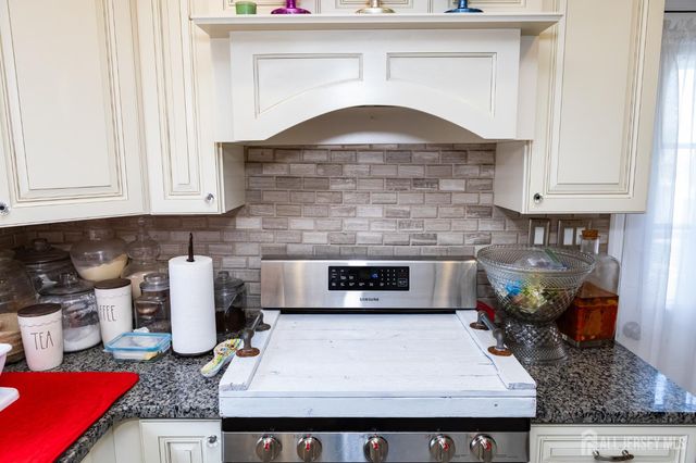 15 S Pulaski Avenue, Sayreville, NJ 08872