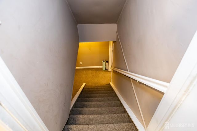 15 S Pulaski Avenue, Sayreville, NJ 08872