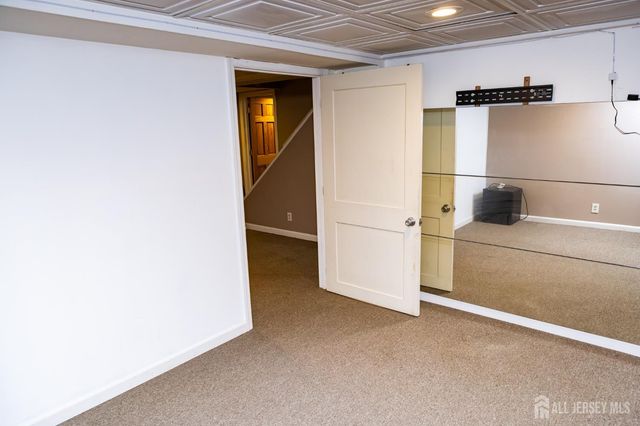 15 S Pulaski Avenue, Sayreville, NJ 08872