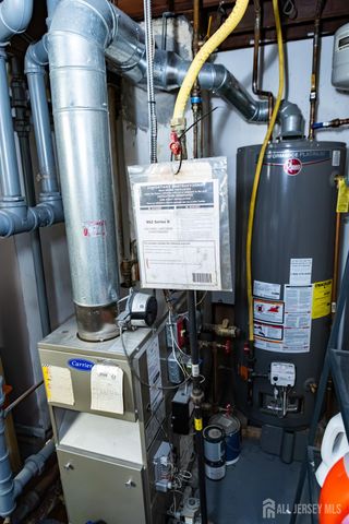 15 S Pulaski Avenue, Sayreville, NJ 08872