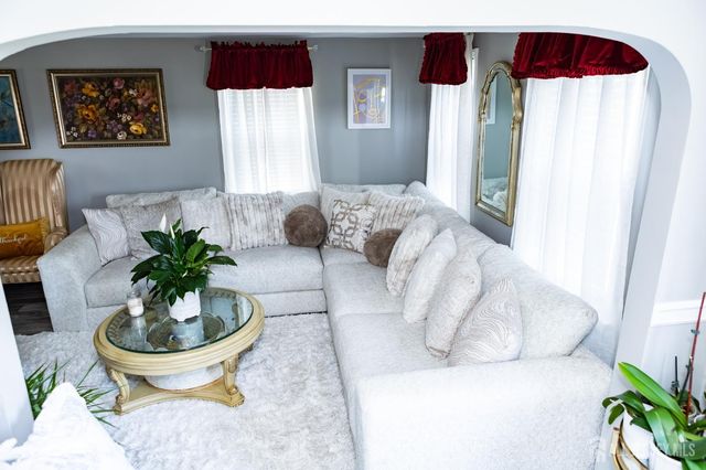 15 S Pulaski Avenue, Sayreville, NJ 08872