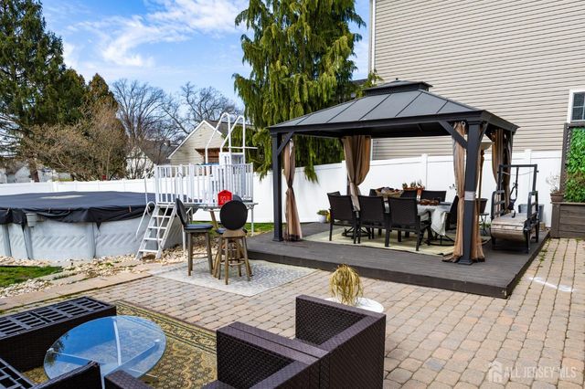 15 S Pulaski Avenue, Sayreville, NJ 08872