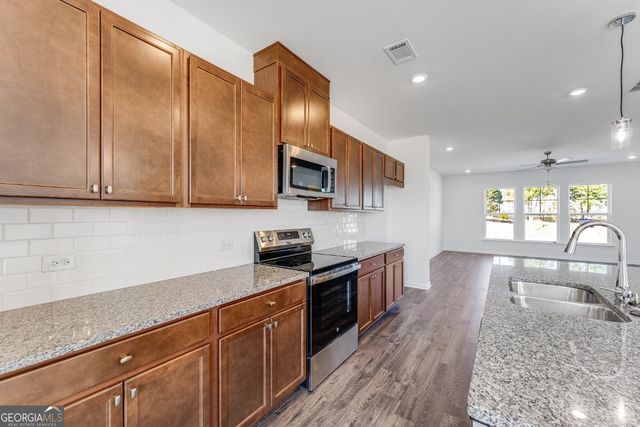 3076 Hudson Glen Way, Dacula, GA 30019