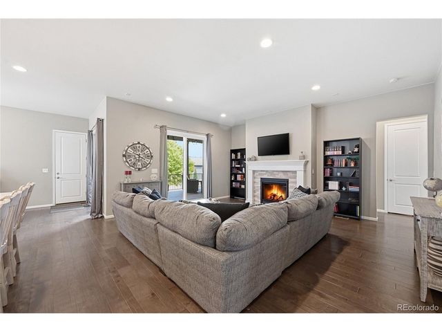 6449 Village Ln, Centennial, CO 80111