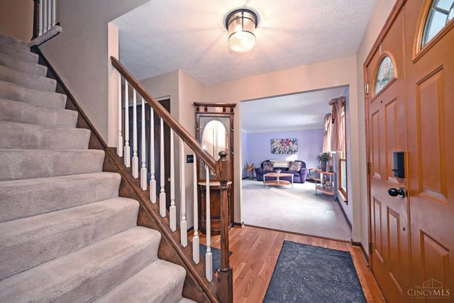 8736 Tiburon Drive, Cincinnati, OH 45249