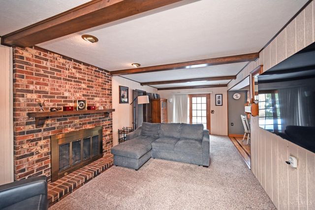 8736 Tiburon Drive, Cincinnati, OH 45249