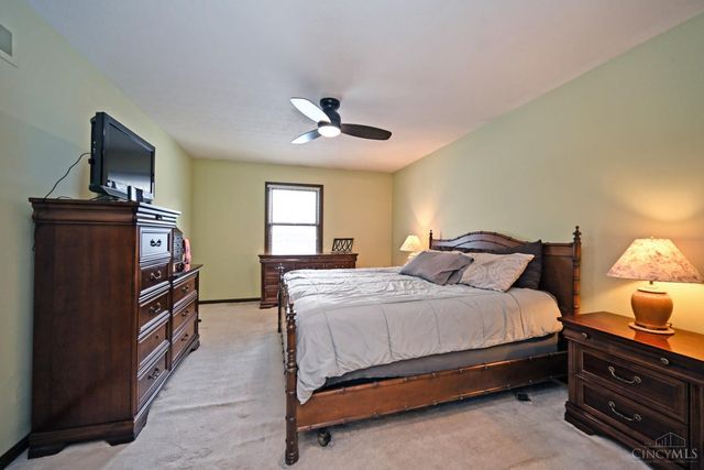 8736 Tiburon Drive, Cincinnati, OH 45249