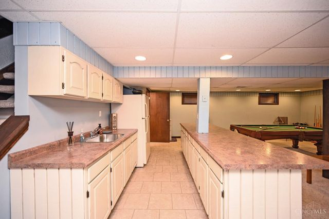 8736 Tiburon Drive, Cincinnati, OH 45249