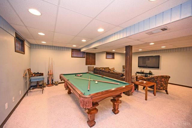 8736 Tiburon Drive, Cincinnati, OH 45249