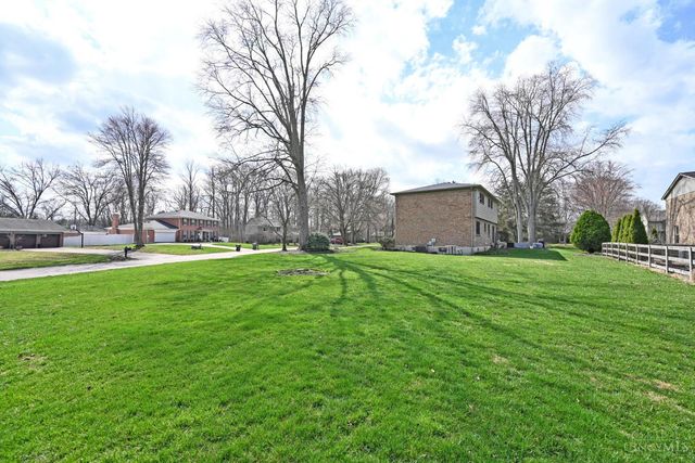 8736 Tiburon Drive, Cincinnati, OH 45249