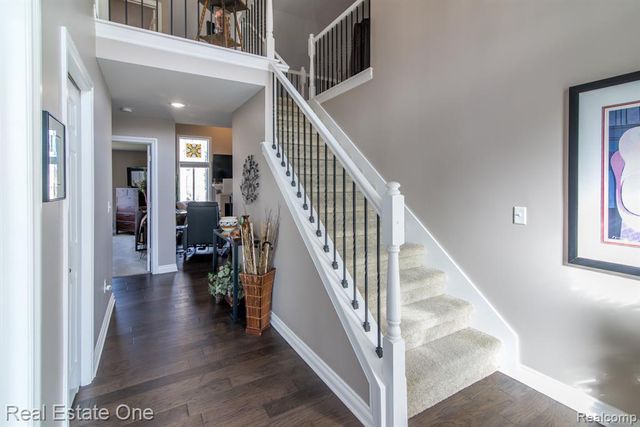 707 6th Street, Fenton, MI 48430