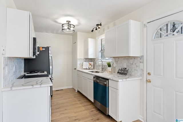 760 NYTOL CIRCLE, Irondale, AL 35210