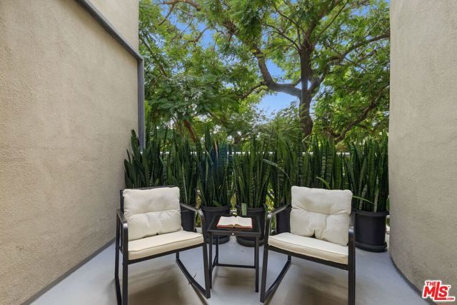 11711 Brookhaven Avenue 3, Los Angeles, CA 90064