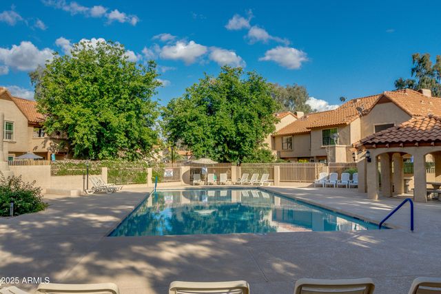 4901 E KELTON Lane 1052, Scottsdale, AZ 85254