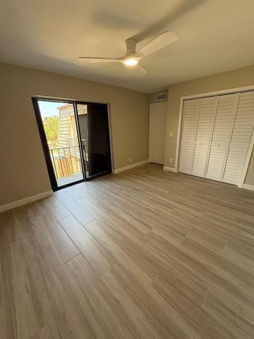 79 Lake Arbor Drive 79, Palm Springs, FL 33461