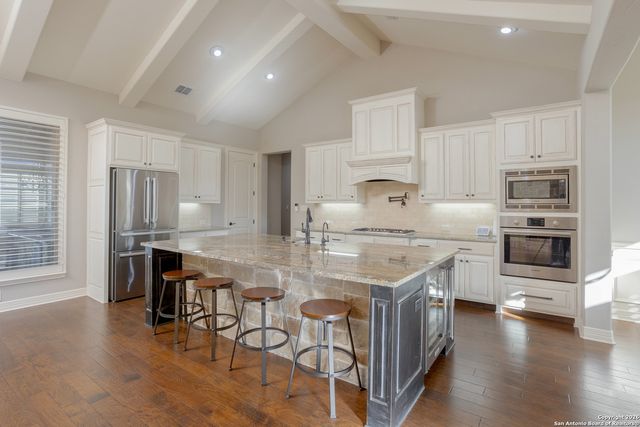 21714 Rugged Hills, San Antonio, TX 78258