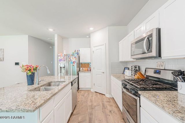 521 Saddle Crest Drive, Lafayette, LA 70507