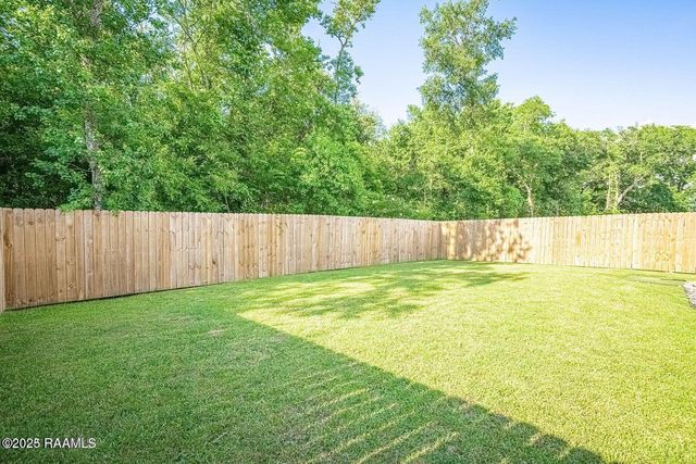 521 Saddle Crest Drive, Lafayette, LA 70507