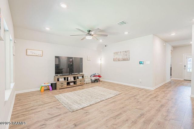 521 Saddle Crest Drive, Lafayette, LA 70507