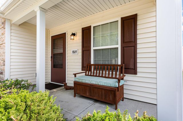 5809 Ivy Branch Drive, Dublin, OH 43016