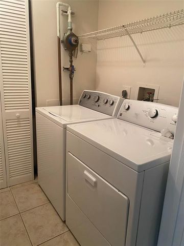 8701 Wiles Rd 108, Coral Springs, FL 33067