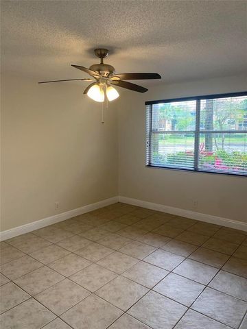 8701 Wiles Rd 108, Coral Springs, FL 33067