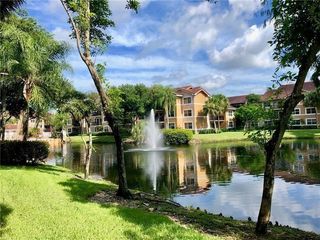 8701 Wiles Rd 108, Coral Springs, FL 33067