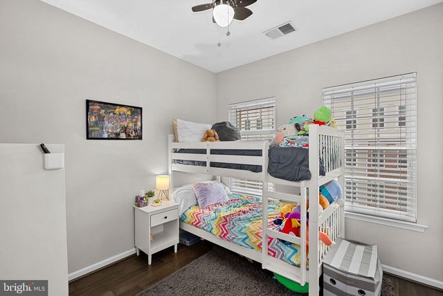 274 HIGH RAIL TER SE, Leesburg, VA 20175