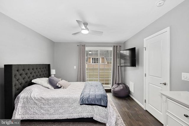 274 HIGH RAIL TER SE, Leesburg, VA 20175