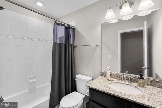 274 HIGH RAIL TER SE, Leesburg, VA 20175