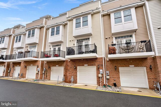 274 HIGH RAIL TER SE, Leesburg, VA 20175