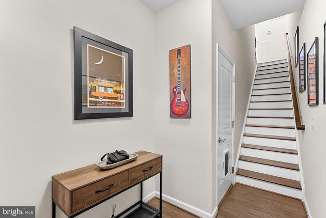 274 HIGH RAIL TER SE, Leesburg, VA 20175