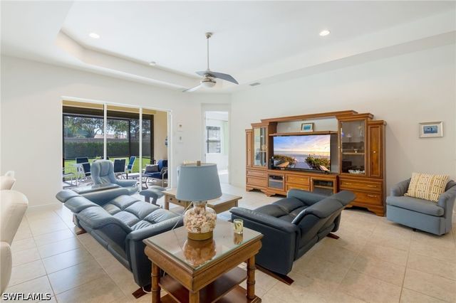 21279 Estero Vista CT, Estero, FL 33928
