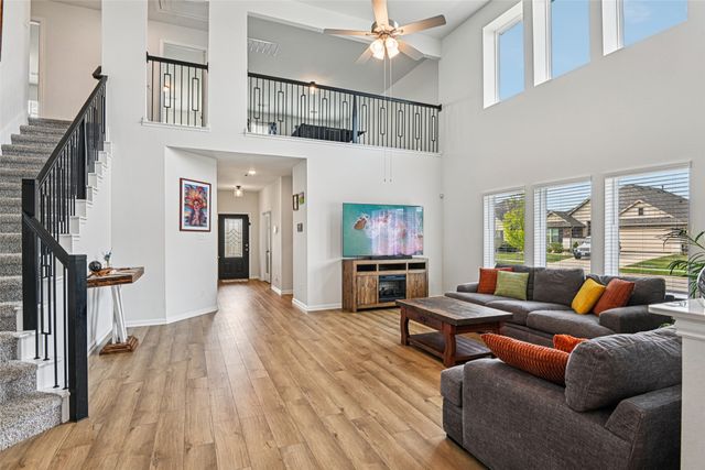 7501 Agarita Avenue, Denton, TX 76226