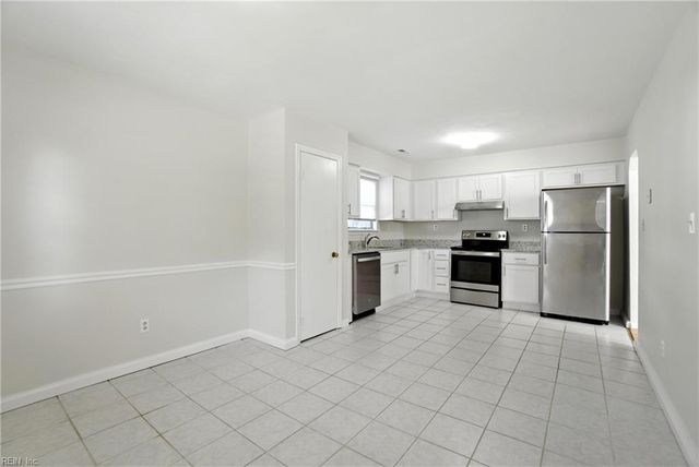 144 E Leicester AVE, Norfolk, VA 23503