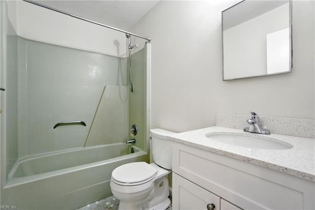 144 E Leicester AVE, Norfolk, VA 23503