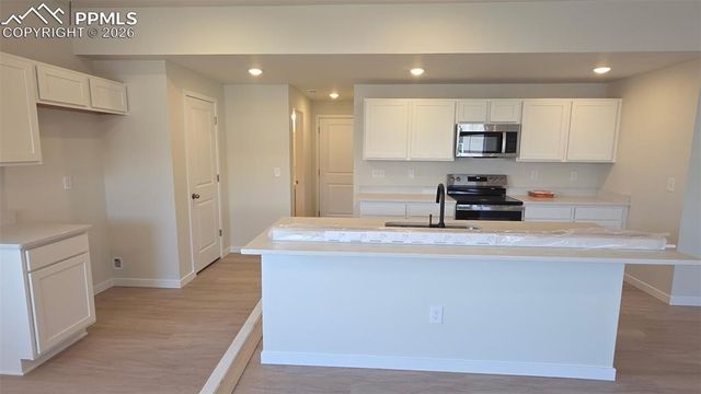 5369 Hodges Grove, Colorado Springs, CO 80925